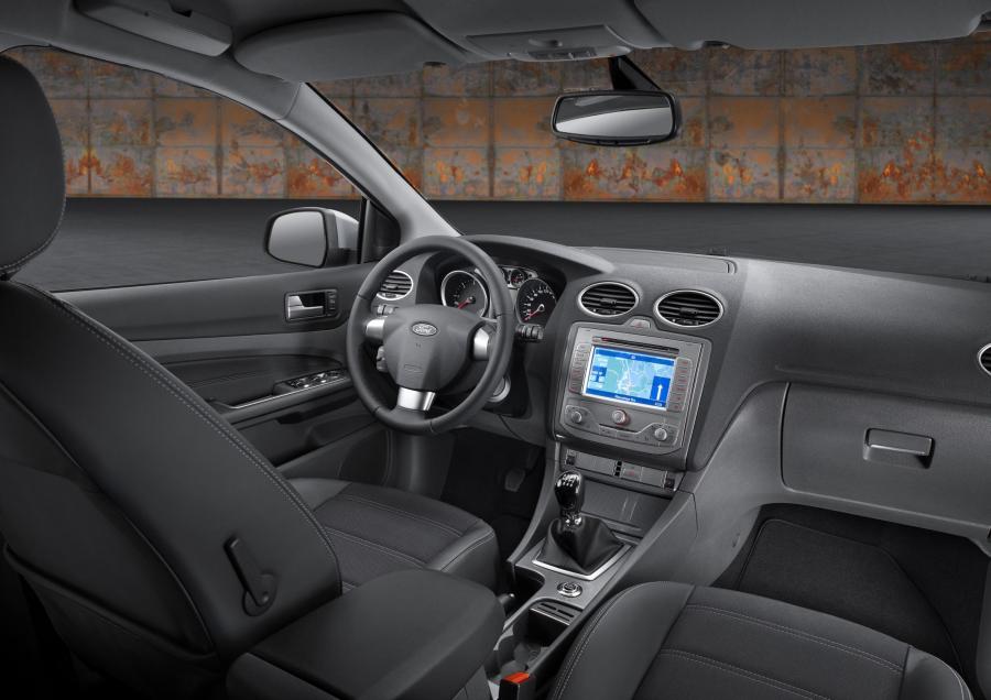  Ford Focus 2008 года  (фото 45 из 51)